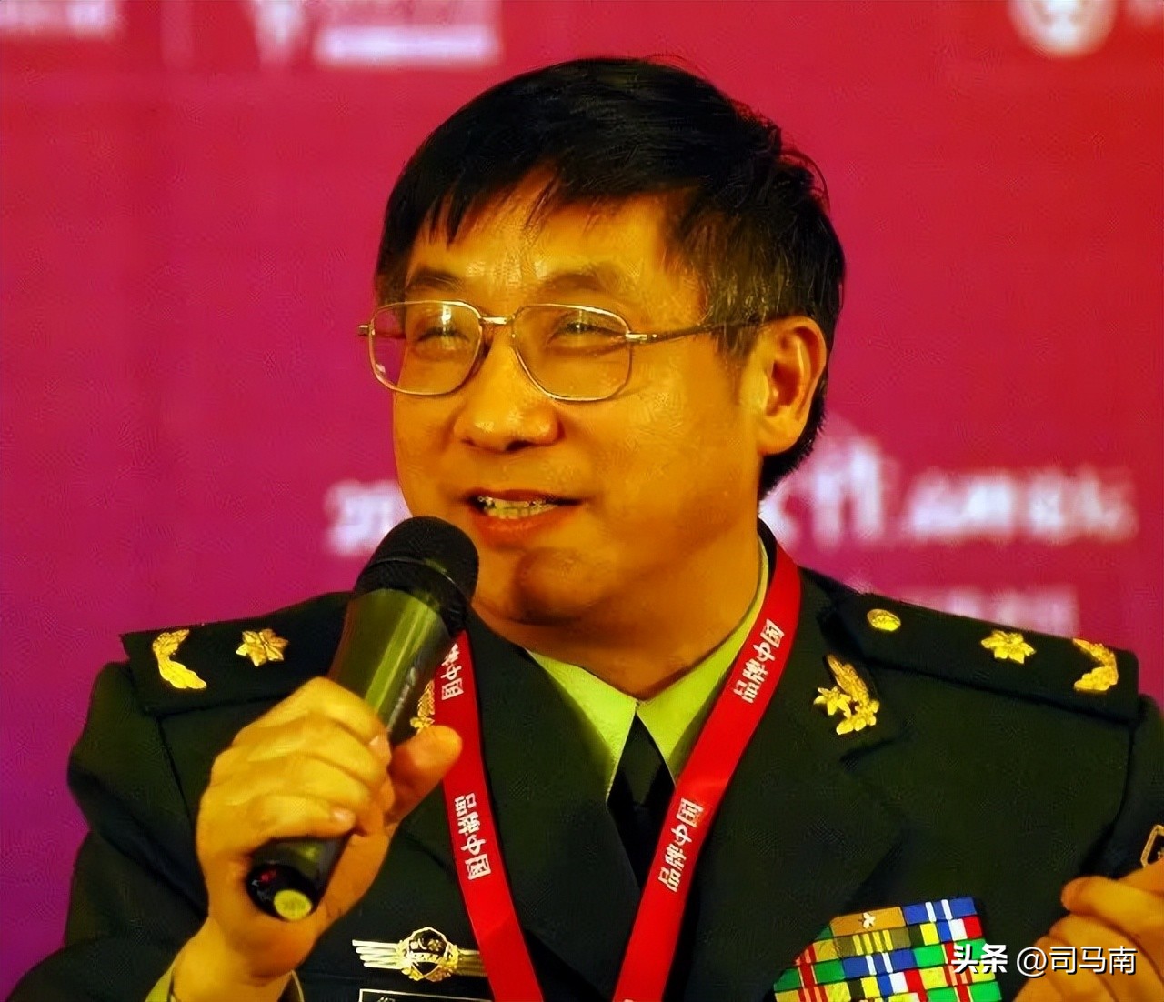 司马南神医,司马南评十起神医神药案例