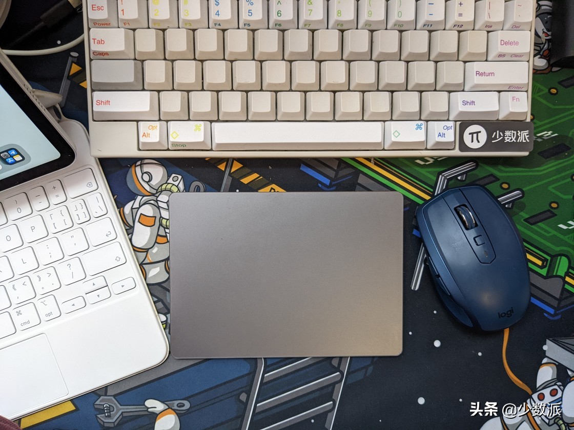 ipad怎么用macos系统,ipad与mac的图片能直接互通吗