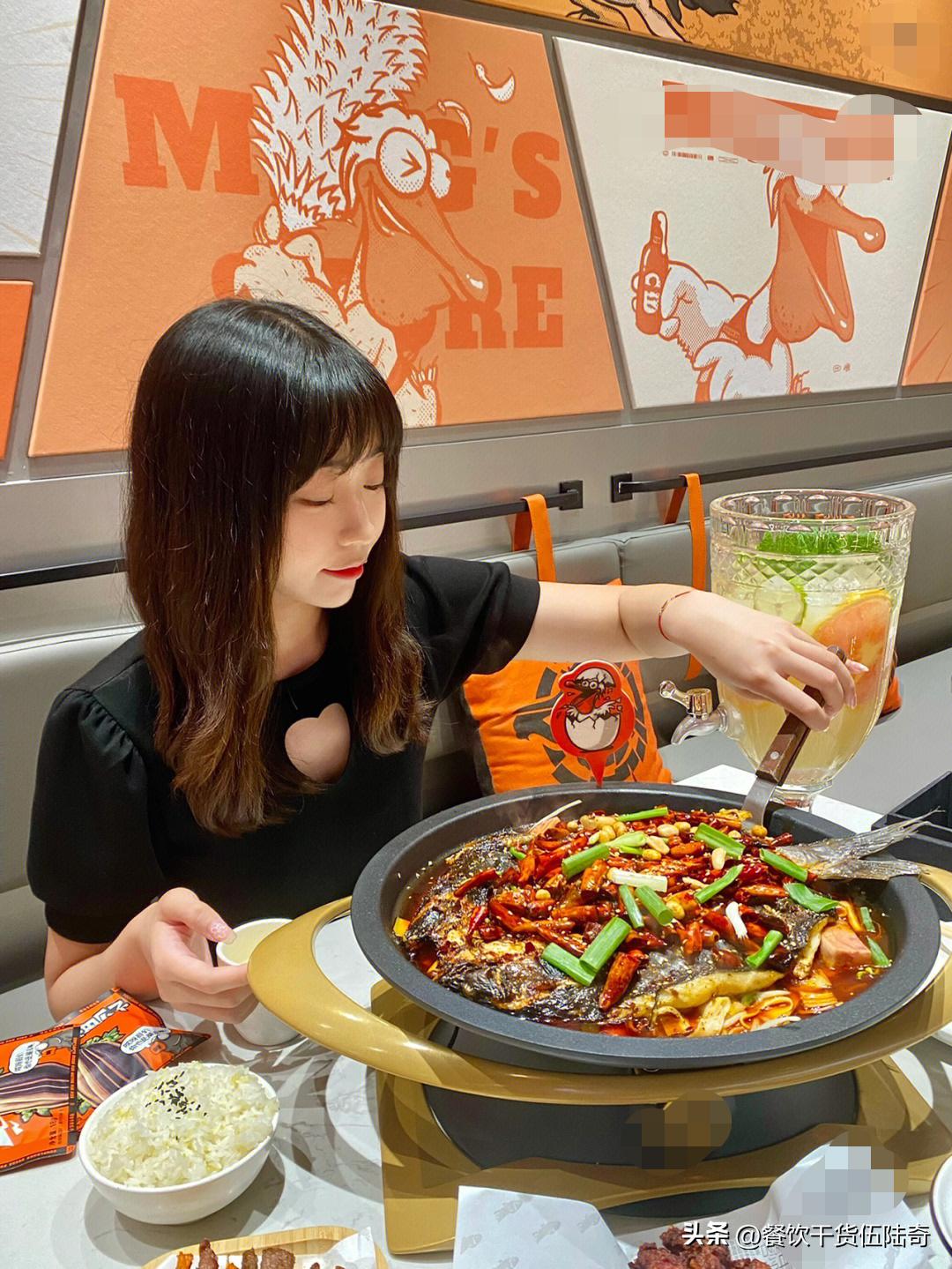 大城市火的餐饮行业,大城市火爆的餐饮店