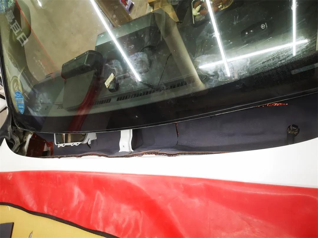 俄罗斯阿德萨隔音测评,帕萨特隔音测试