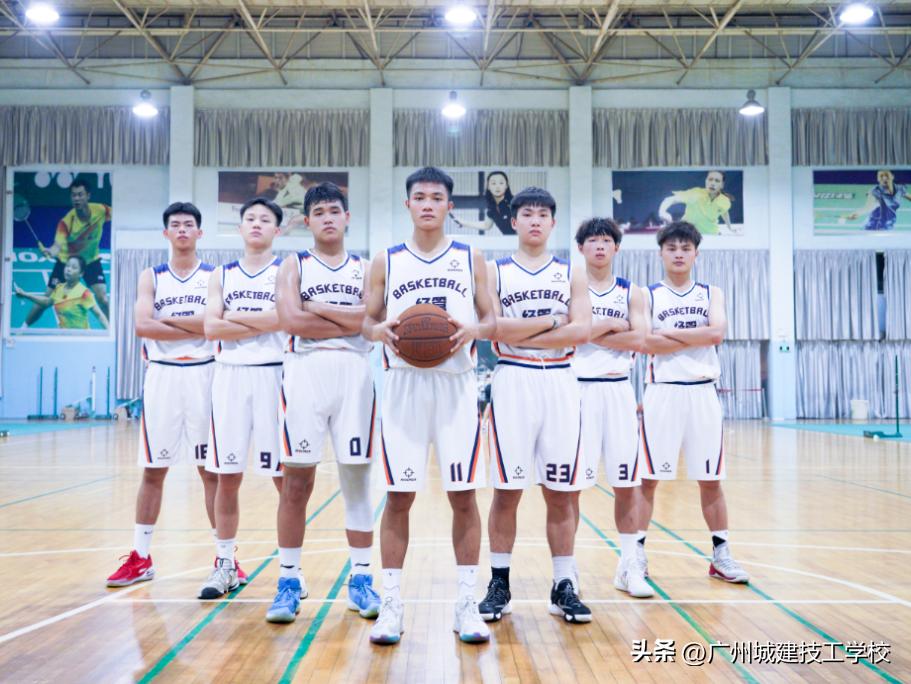 评为优秀学校喜报,我校荣获先进单位