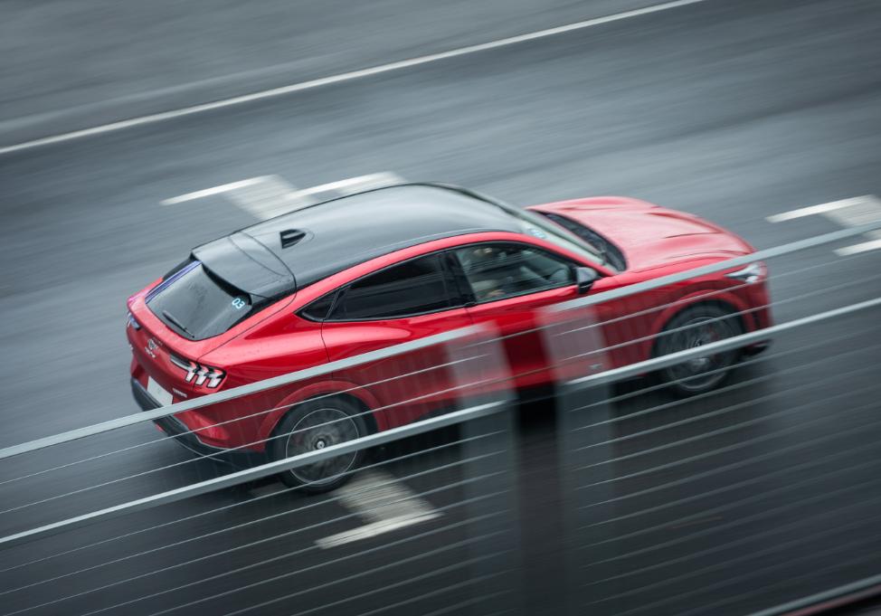 降幅超5万值得买的5款车,这几款车价格亲民好看