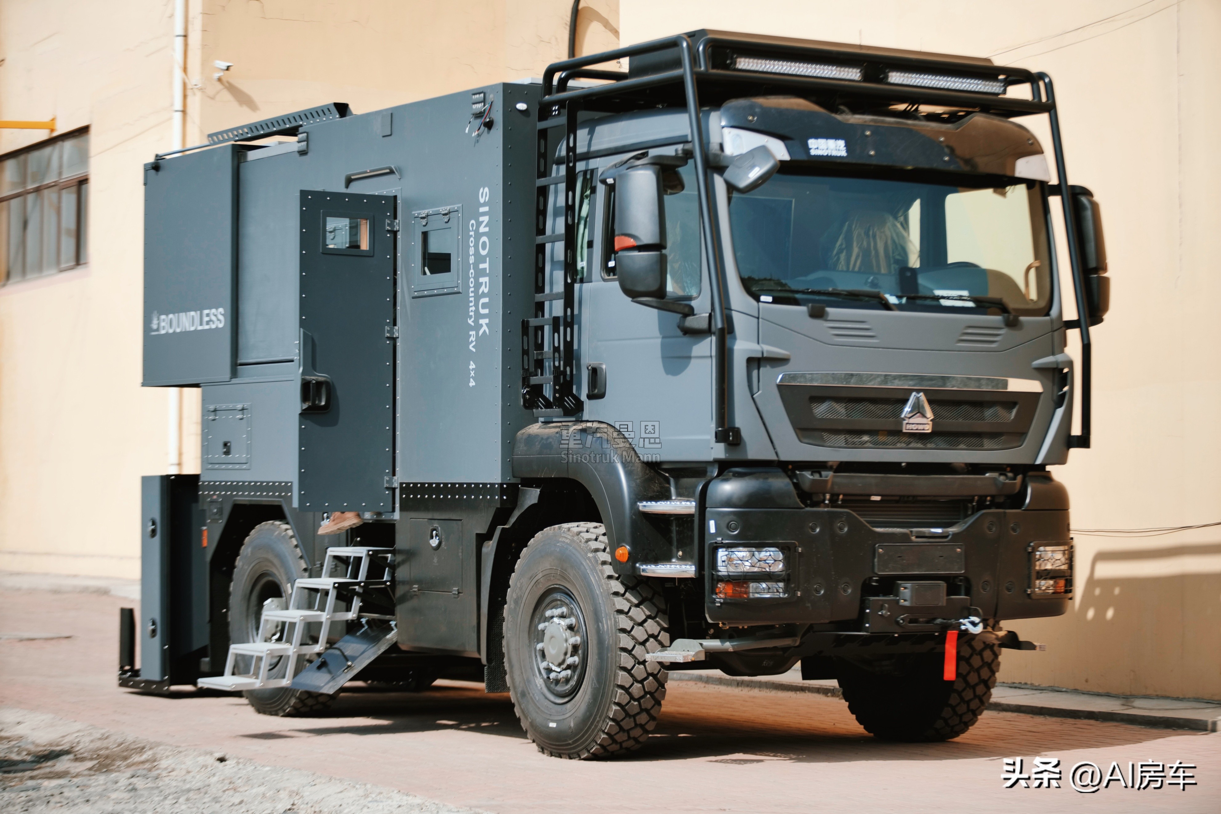 C2本能开的国产军卡型大房车！吃住，越野小意思，还能组团开聚会