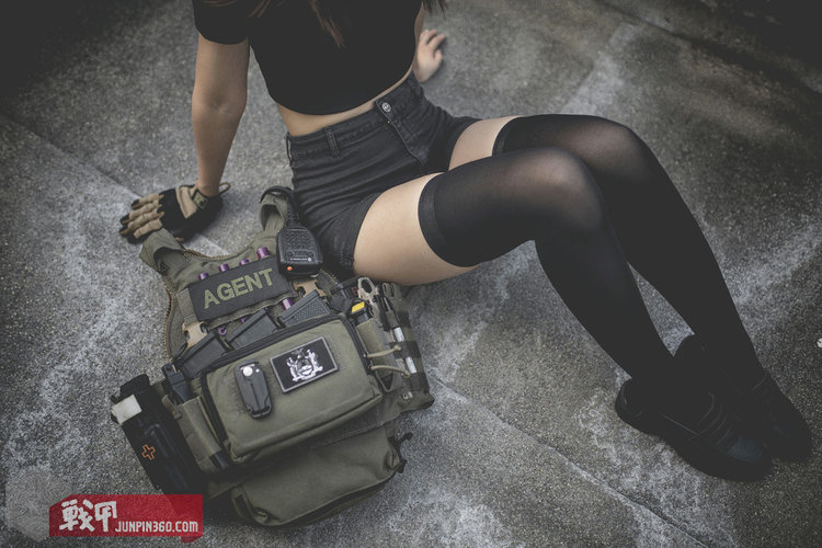 舒适轻薄，功能全面——PewTactical复刻SCARABSC10背心简评