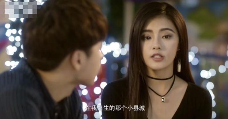 和郭富城传过绯闻，演过《美人鱼》，她还是陈钰琪版《倚天》小昭