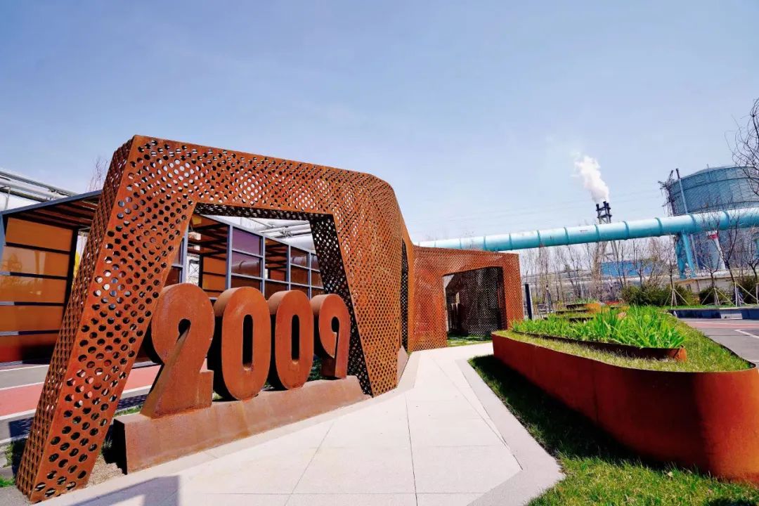 「走进绿色钢城」新天钢：以昂扬姿态向社会展示“工业之伟力，生态之和谐”