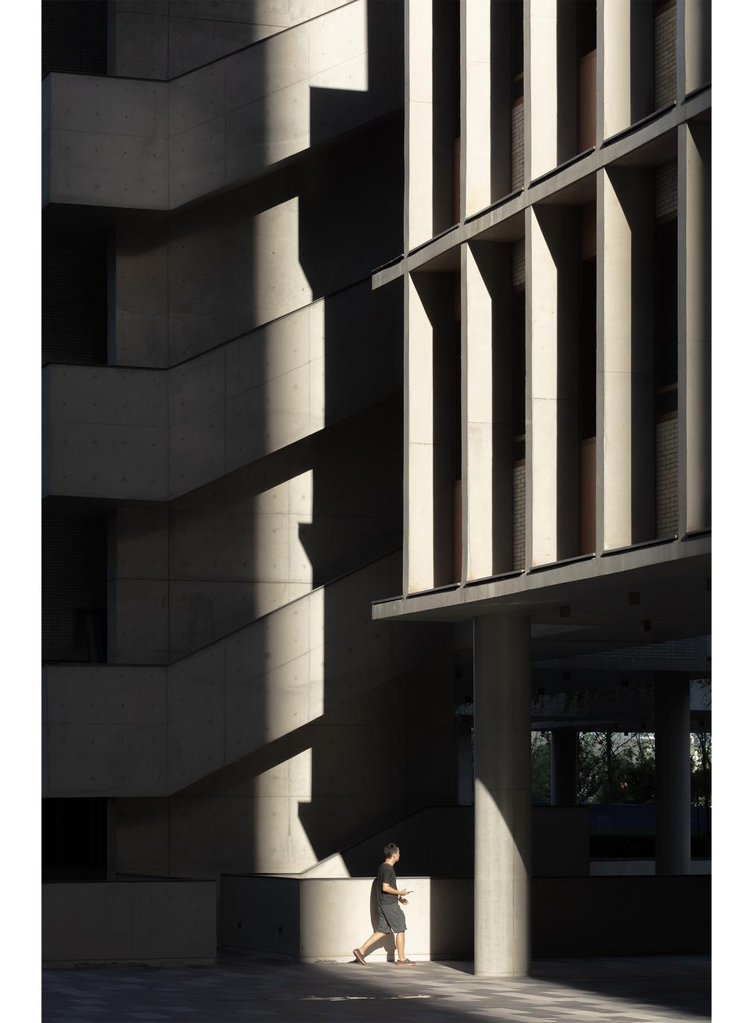 建筑人的出路在哪,建筑的出路在哪里