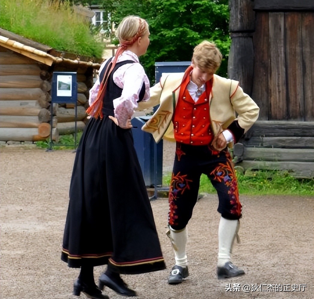 重新发现爱尔兰消失的时尚，与现代的流行装饰有着很大的差别