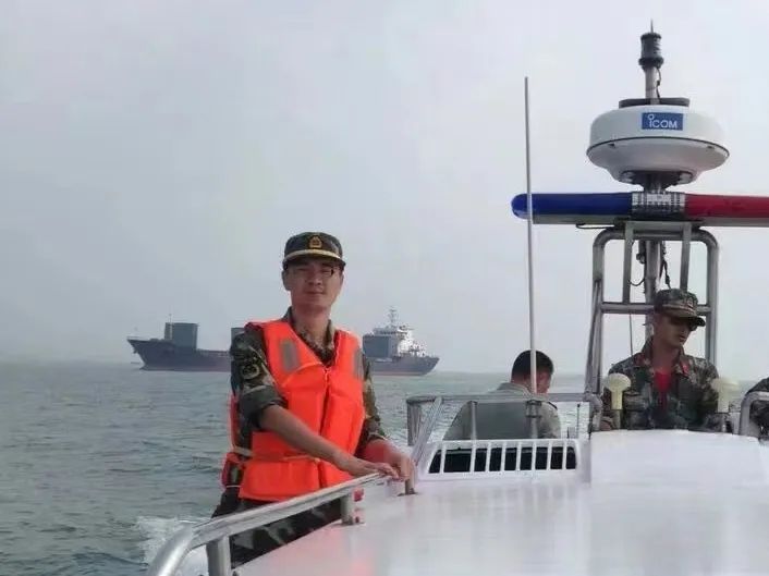 抗击疫情致敬一线工作者,致敬钦州抗疫一线人员