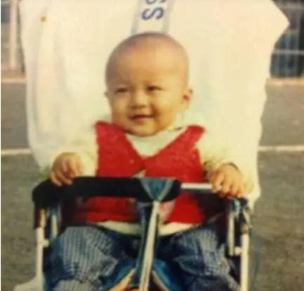 吴曦头球破门6:0,吴曦颠球传球