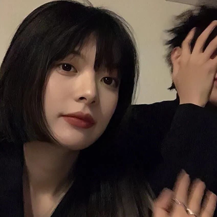 情侣头像来我身边给你温暖,情侣头像我细数时光只为与你相见