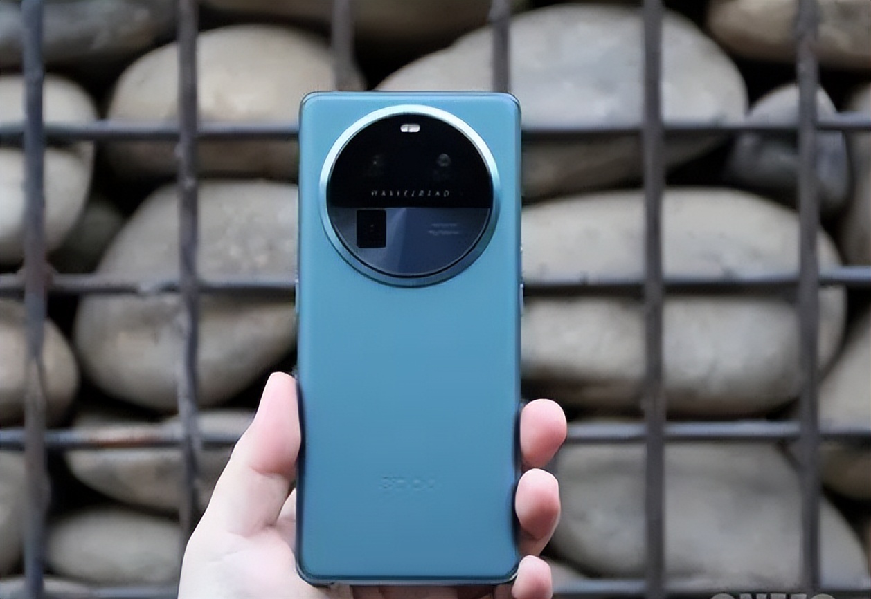 爆料oppofindx6系列年度旗舰来袭,oppofindx6是今年的新款手机吗