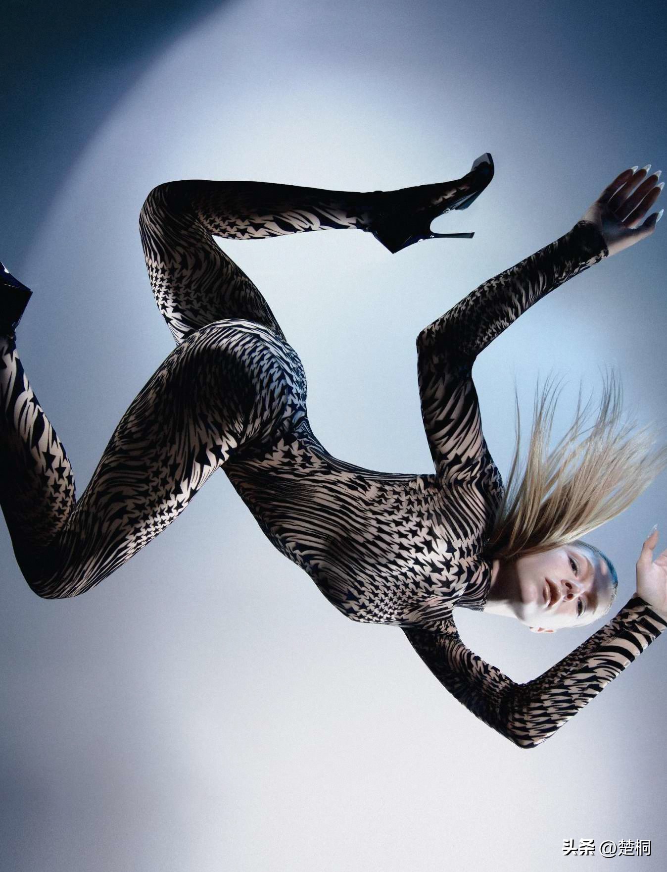 亨特谢弗资料,美国超模谢弗写真