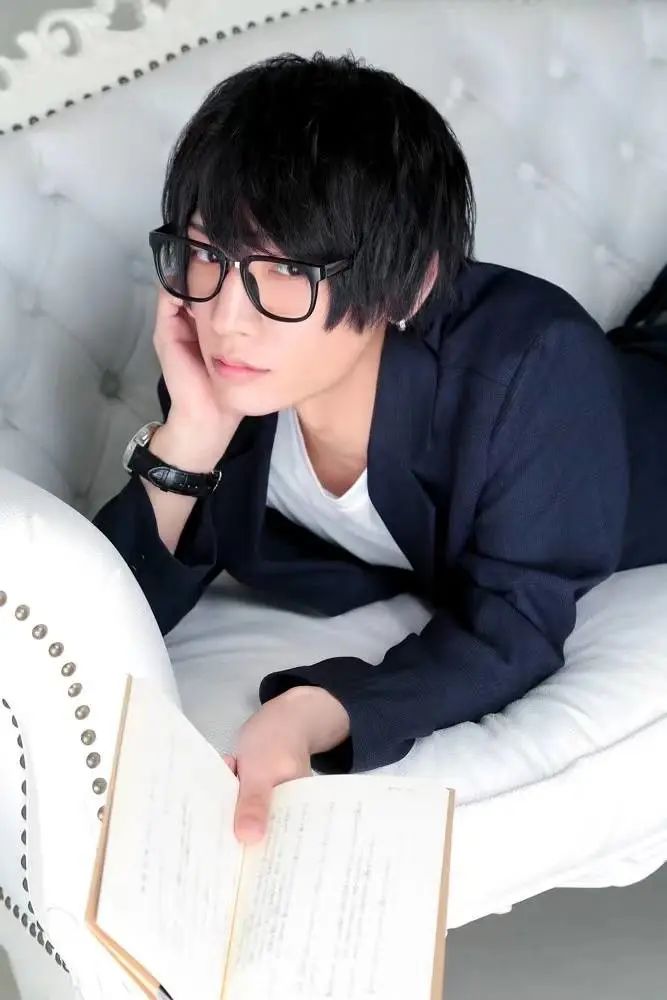 500元租到日本“蔡徐坤”当男友？网友：对不起，倒贴都不要…