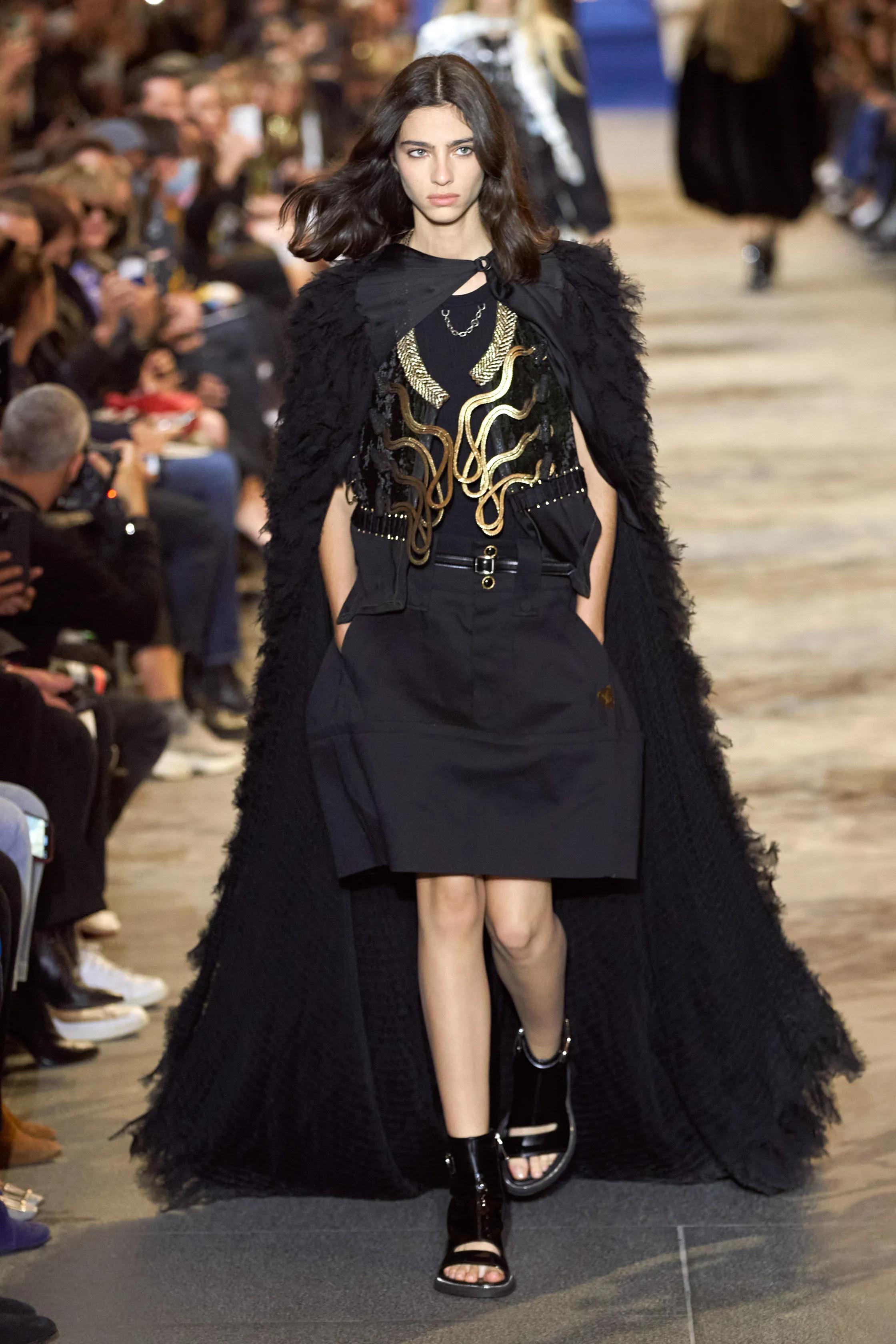 路易威登LouisVuitton面料,路易威登louisvuitton衣服的缺点