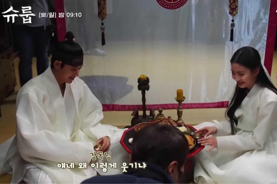 鐜嬪悗浼炰笅缁忓吀鍦洪潰,鐜嬪悗浼炰笅鑺辩诞