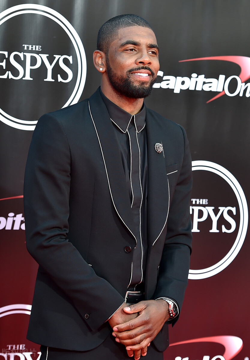 凯里欧文是个伟大的篮球运动员吗,nba天才凯里欧文