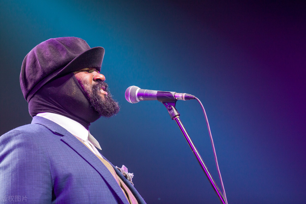 用真声唱歌的正确方法,只有假声唱歌怎么办