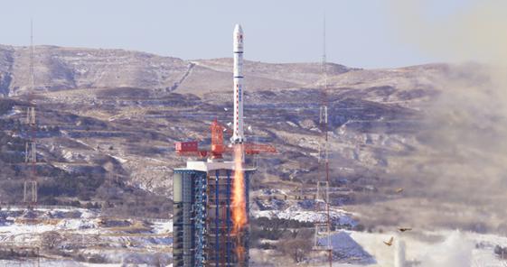来成都，观太阳神鸟，闻名于世！来川大，听鸾鸣凤语，奏未来之音