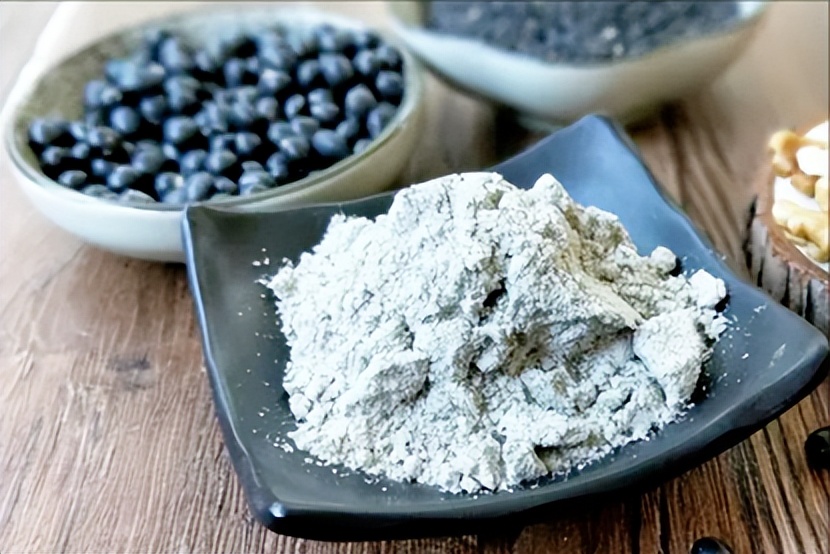 入秋后，牛肉羊肉靠边站，中老年人要多吃“豆子”，轻松度过秋天