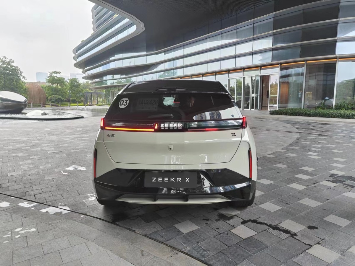 极氪x该怎么买,极氪x特别之处