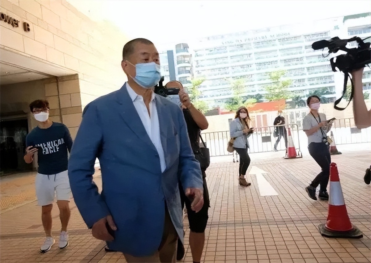 港独大佬*智英黎**：民族败类还敢祸国殃民？