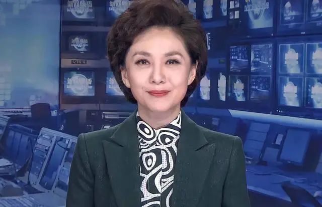 央视主持人海霞含泪播报完整版,知名主持人海霞任新职