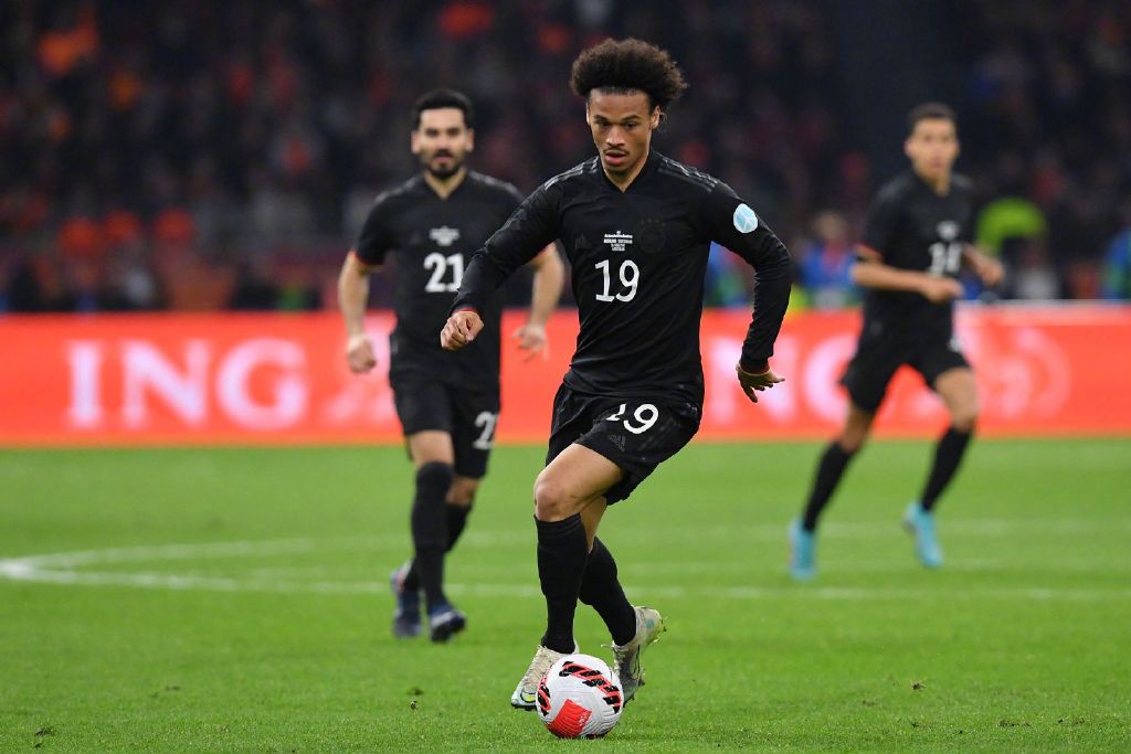 2-0到3-1!欧冠豪门太狠了,2次掀翻大礼包,再迎决战,剑指第7冠