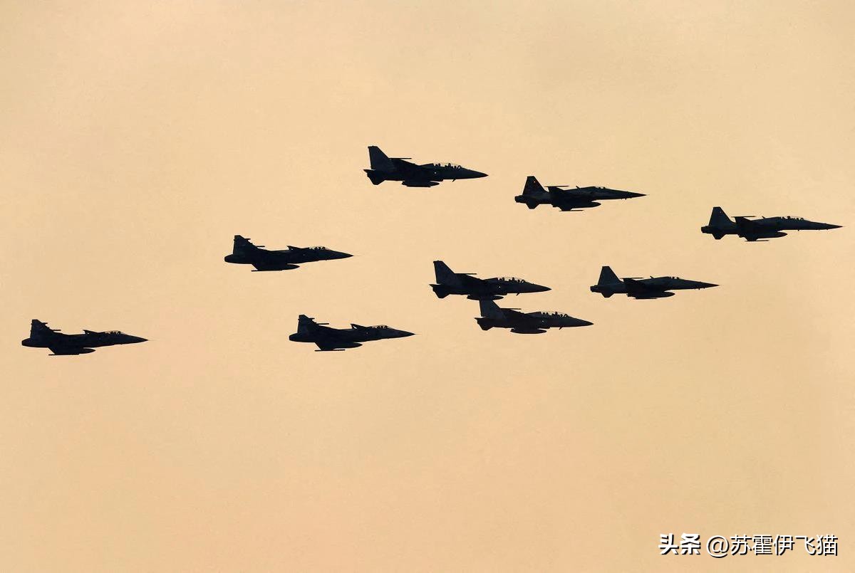 泰国购买f35,f35哪一个型号能够垂直起降