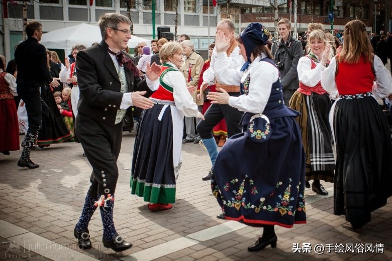 法国民族服装,法国和沙俄军服