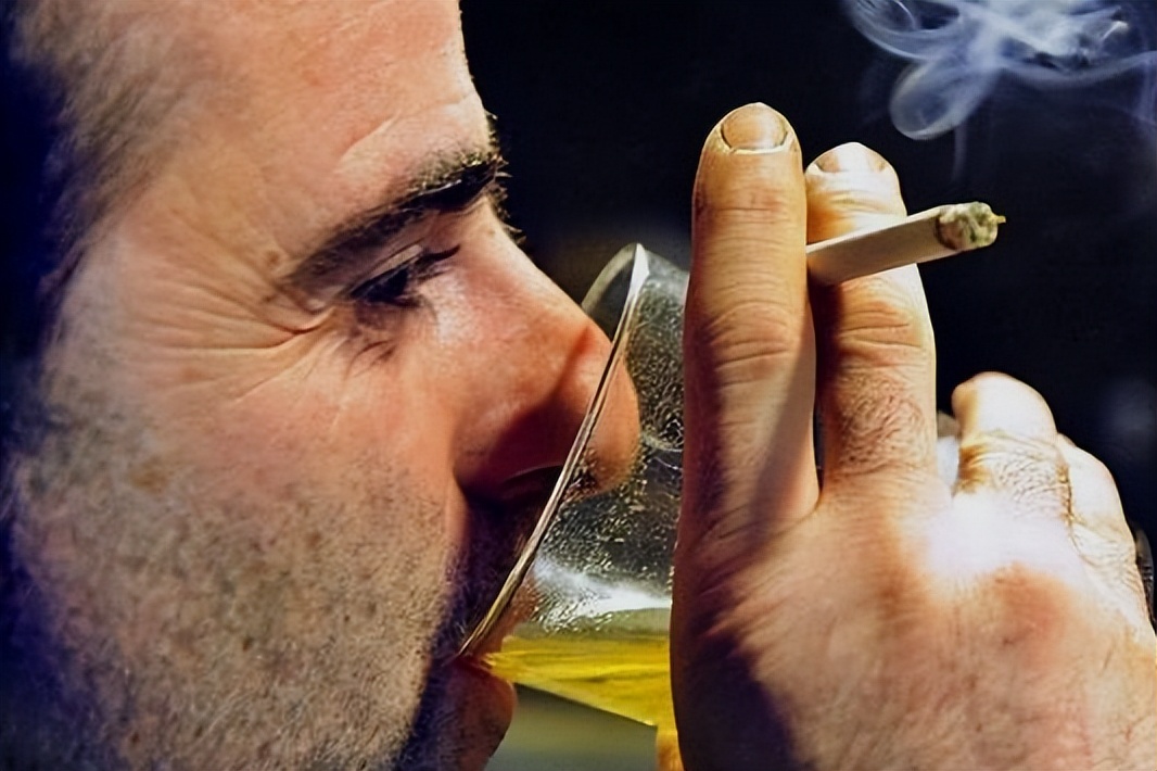 夫妻生活结束后，男人用纸擦一下就可以了？男人事后须注意什么