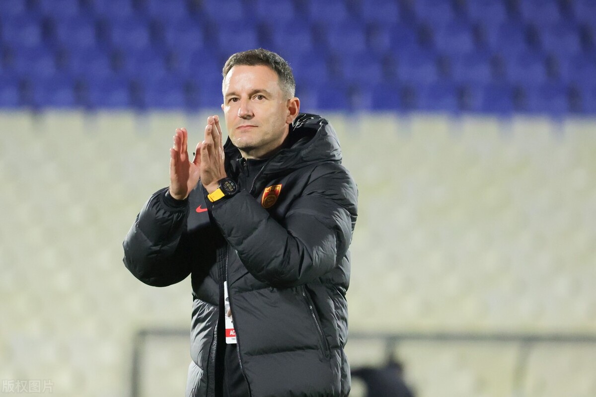 中国男足教练一览表,回顾执教中国男足比较成功的主帅