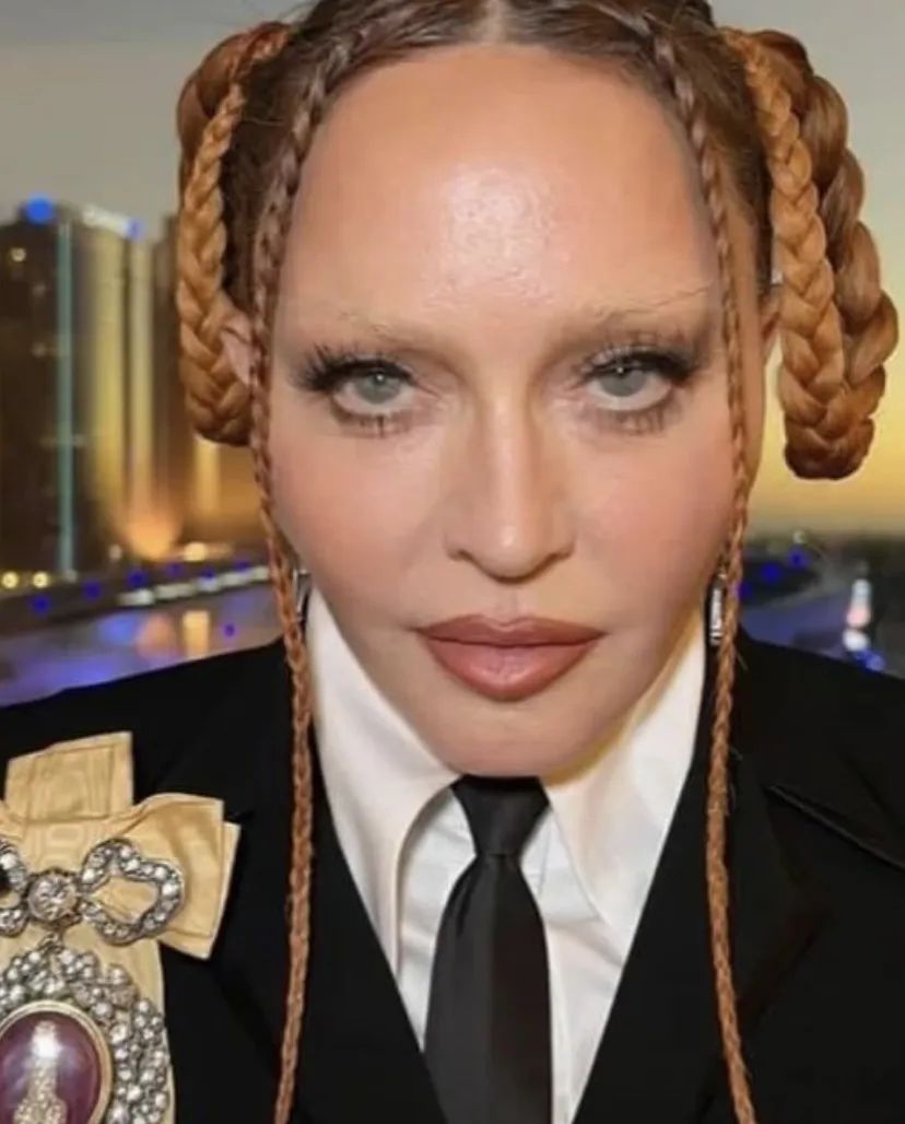 麦当娜三十岁造型,麦当娜格莱美造型