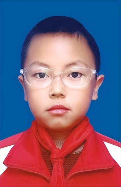 都是好样的英语怎么说,都是好样的我们