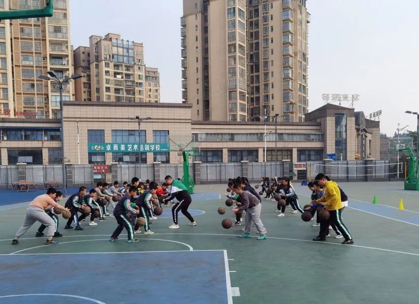 鹭栖湖学校六一节目,鹭栖湖学校运动会