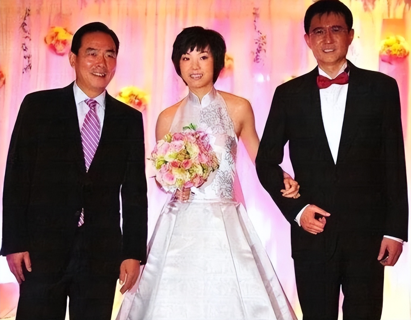 袁立到底是多有勇气,袁立到底人品咋样