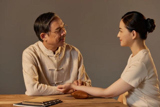 基于“阴病治阳”理论，探析针刺法治疗冠心病的作用