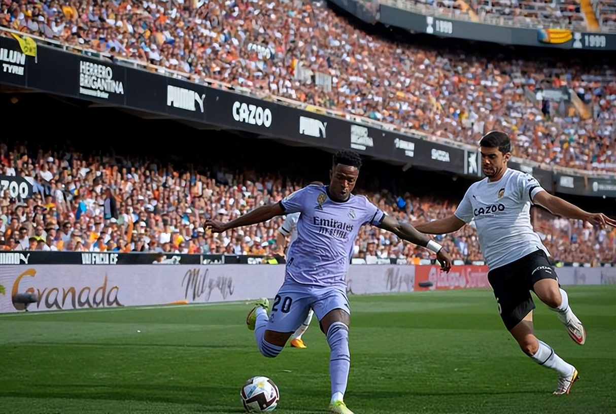 2018金球奖梅西跌出前三,梅西2026年金球奖