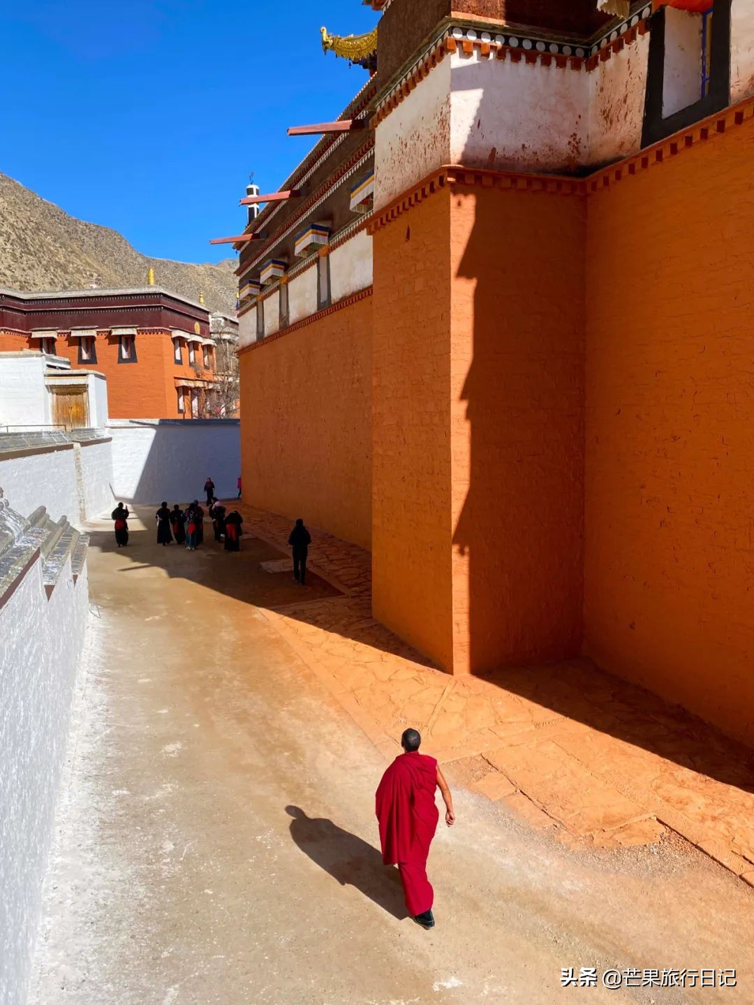 甘肃这座小县城,出租车只要2元,经济落后但人们幸福生活指数高