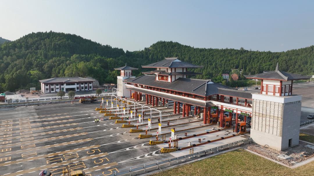 南部县南铁大道南延线通车直播,南部县南广观光大道交付了吗