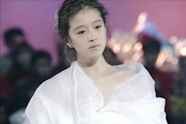 蜡笔小新里提到的女星在第几集,蜡笔小新喜欢的日本女星真人版