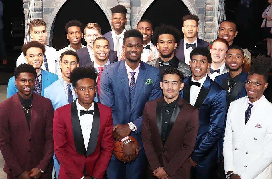 曾凡博将参加夏季联赛继续冲击nba,nba选秀大会2022曾凡博被选上了吗