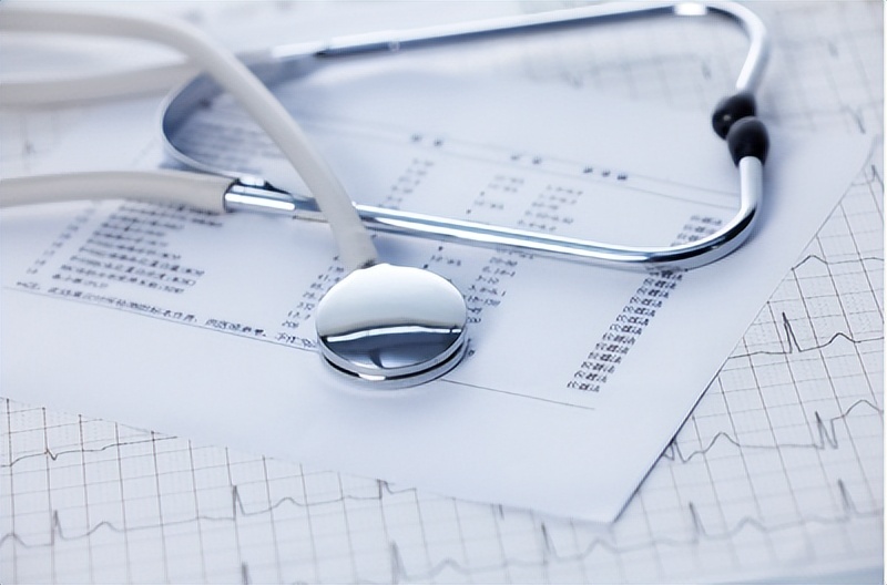 尿潜血一直是弱阳性是什么原因,尿常规潜血阳性什么原因引起