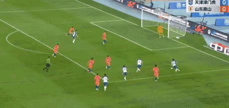 中超足球3:3,中超山东泰山2-1武汉三镇赛后