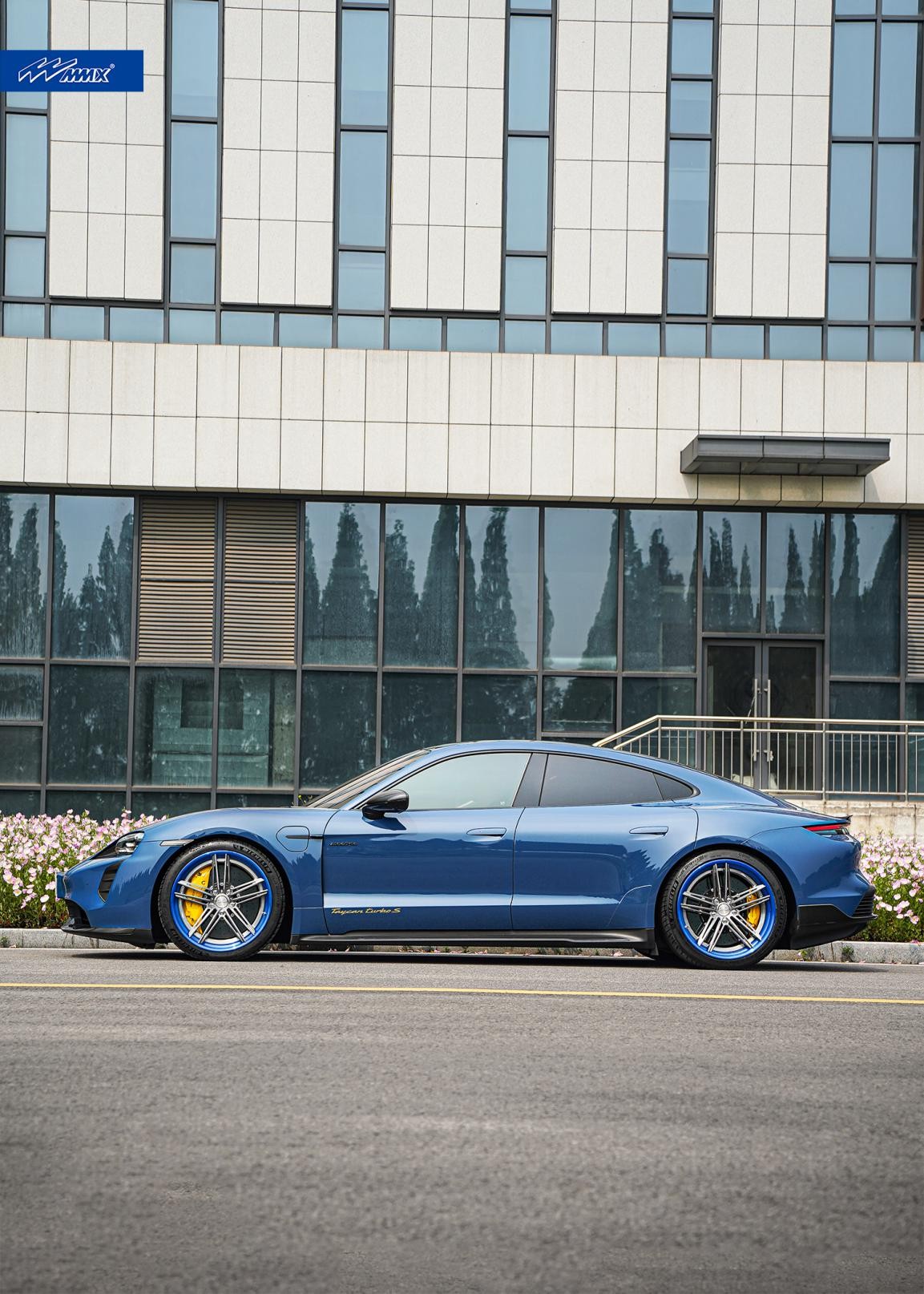 保时捷taycan最帅改装,三系保时捷taycan轮毂