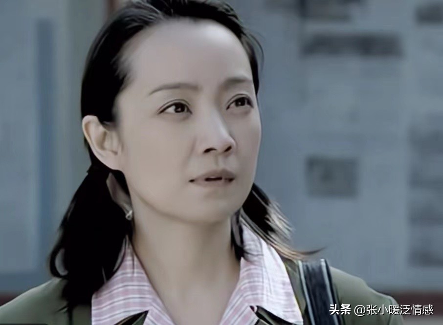 《金婚》看到*庄大**搞婚外情时的卑微，才知庄嫂的驭夫术有多狠辣