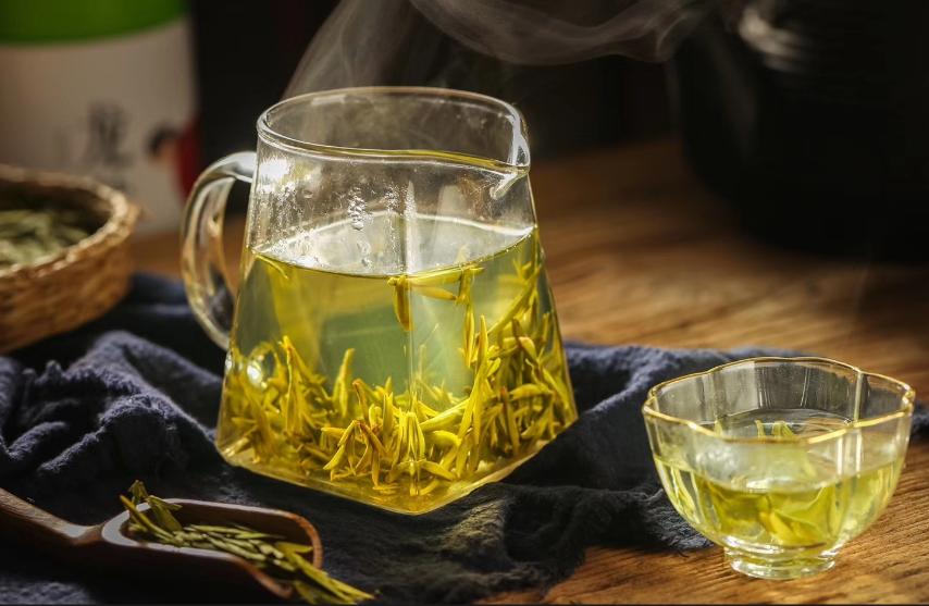 长期喝红茶和绿茶的区别,绿茶和红茶分别什么季节喝比较好