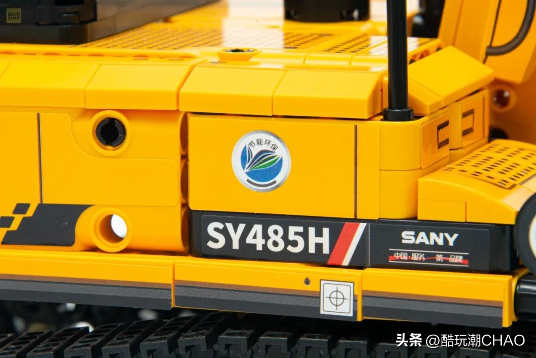 森宝积木三一重工系列拼搭视频,森宝积木三一重工吊车拼装视频