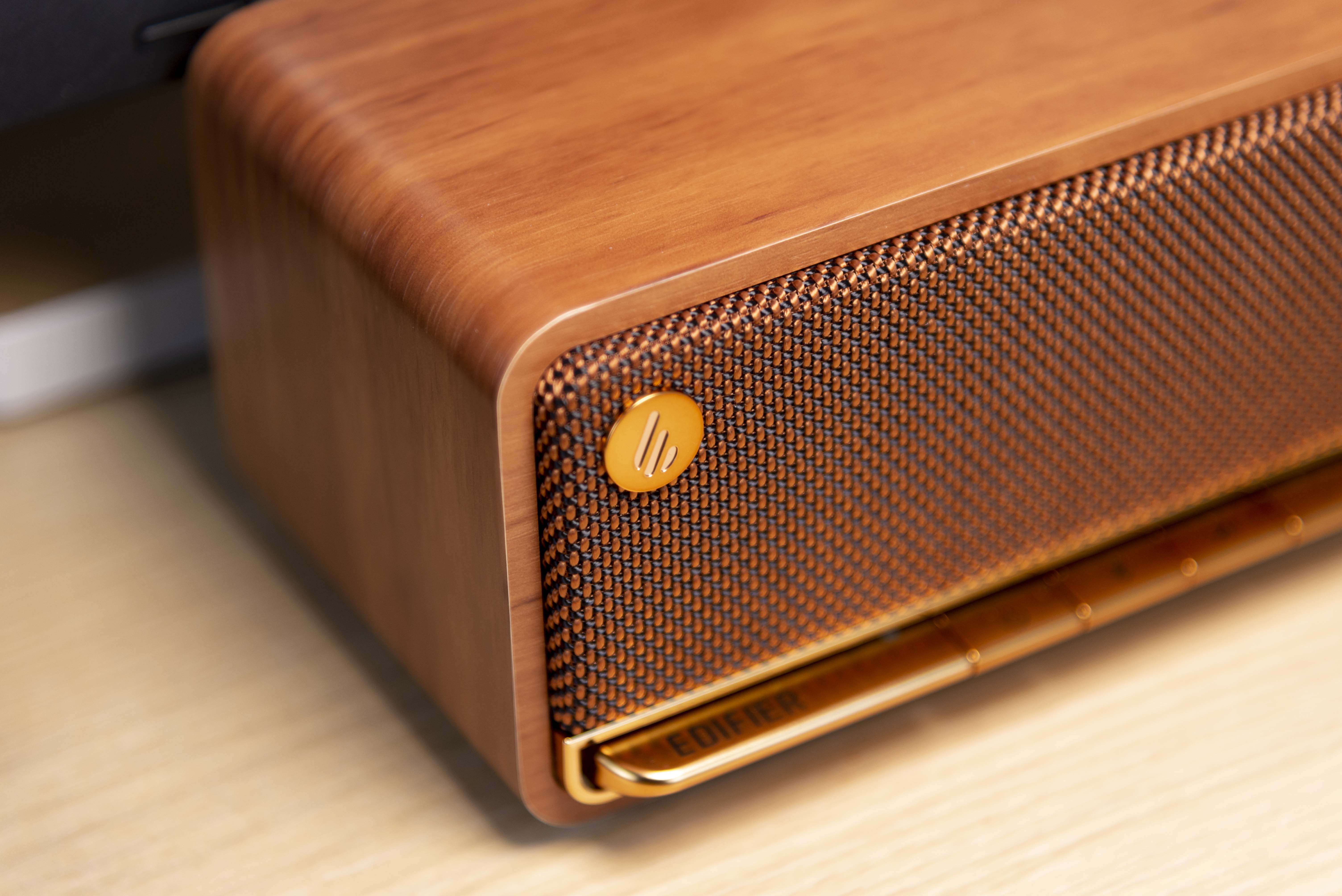 漫步者最好的一款小音箱,漫步者复古蓝牙音箱