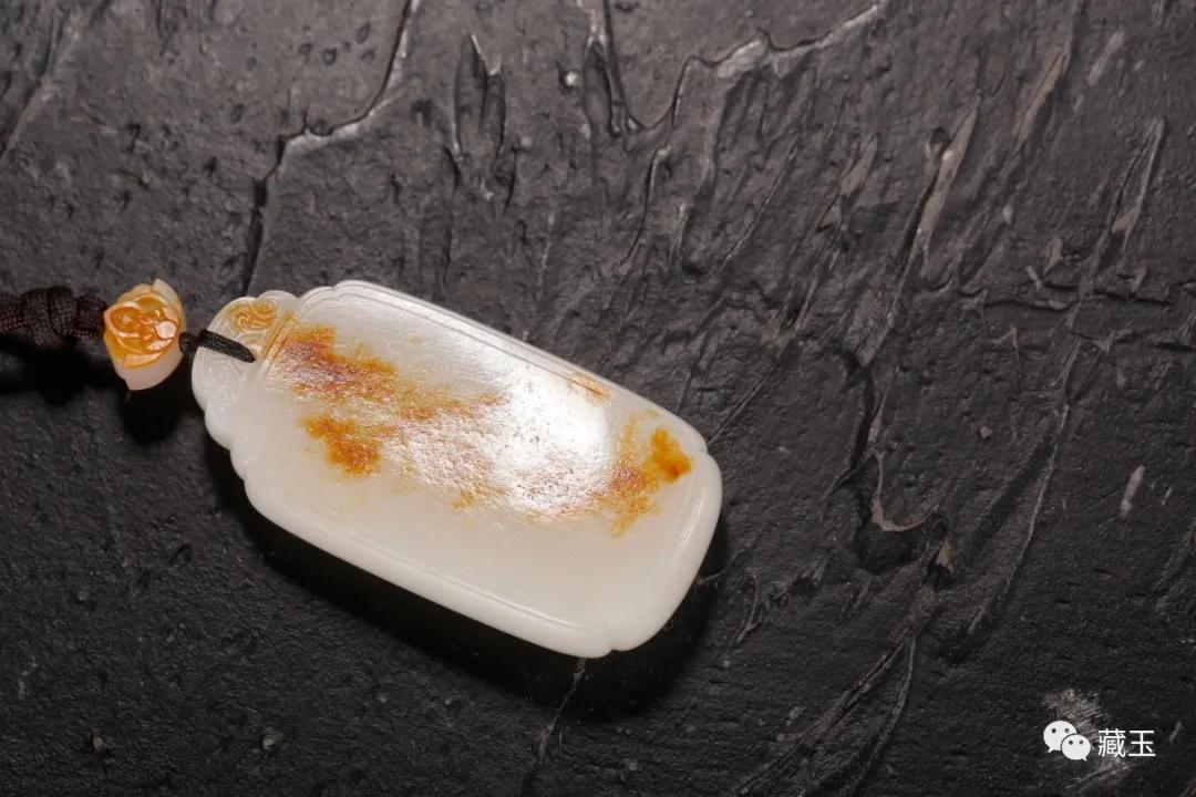 籽料价格20万,和田玉籽料开价6万